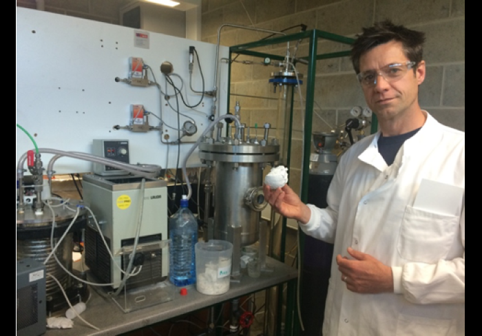 Cambridge start-up turns CO2 into construction material