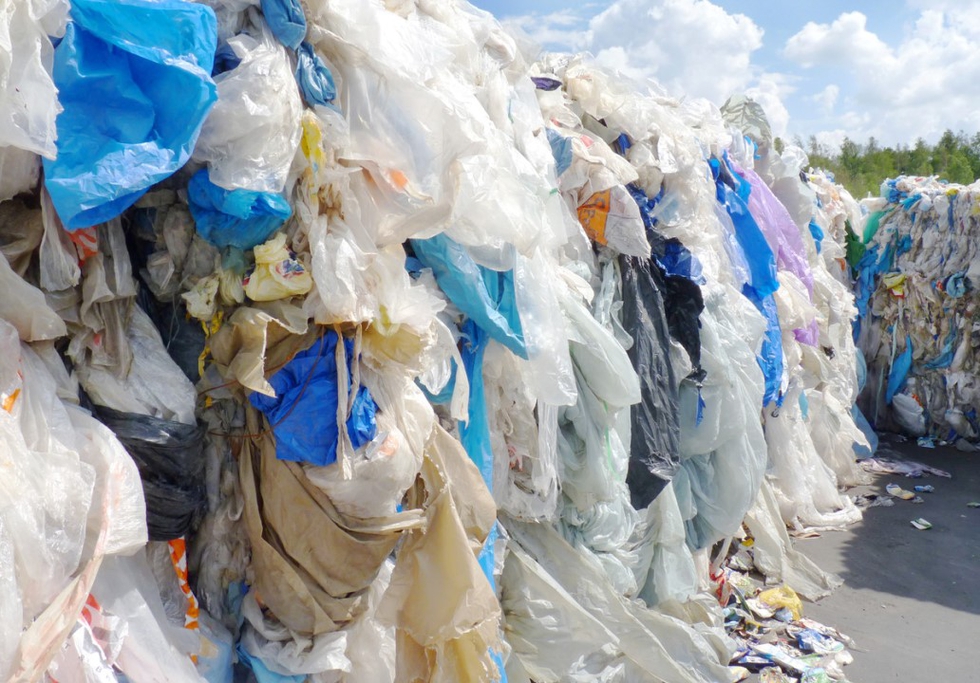 Neste &amp; REMONDIS to develop chemical recycling of plastic waste