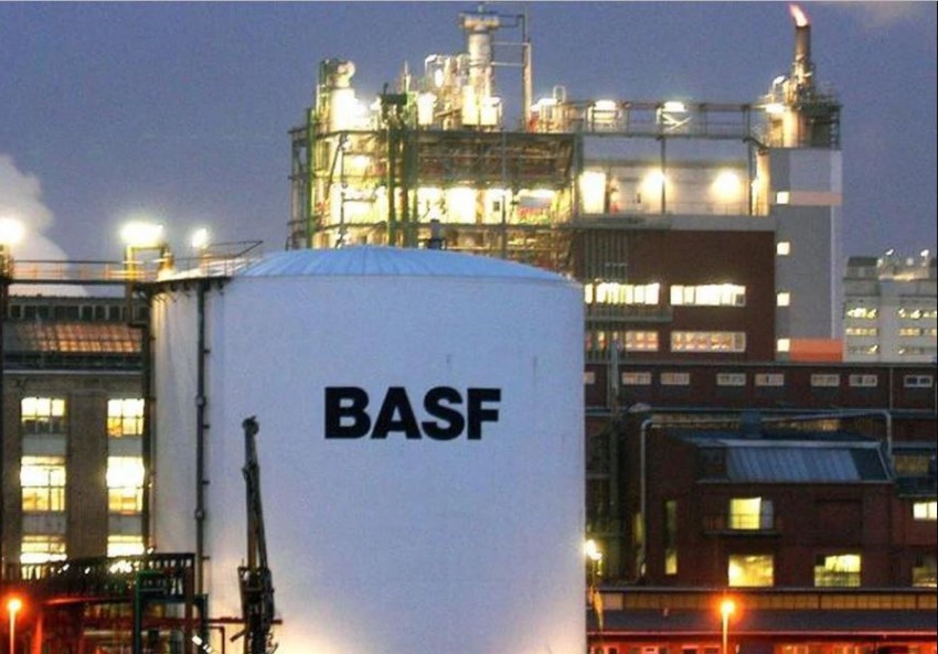 BASF reveals emission data to help firms shrink CO2 footprint