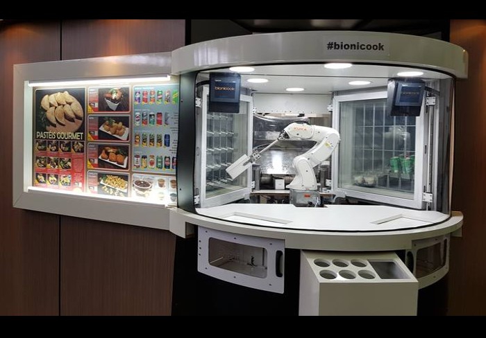 KUKA Bionicook Fast Food Robot