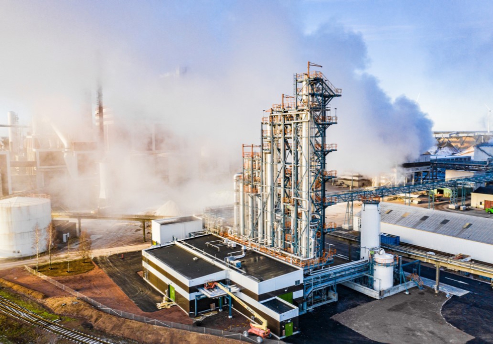 Södra builds world's first biomethanol plant