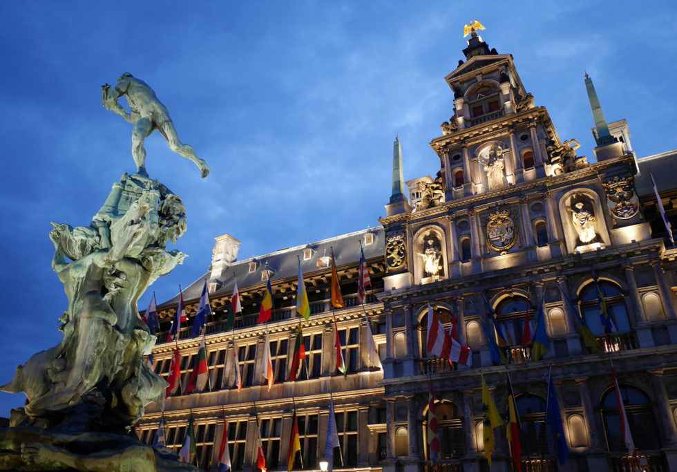 Antwerp City Hall.png