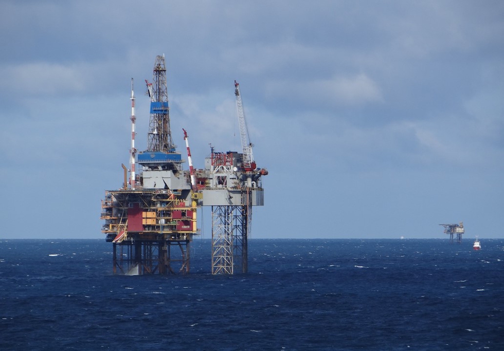 North Sea oil platform. Credit: Gary Bembridge / Flickr