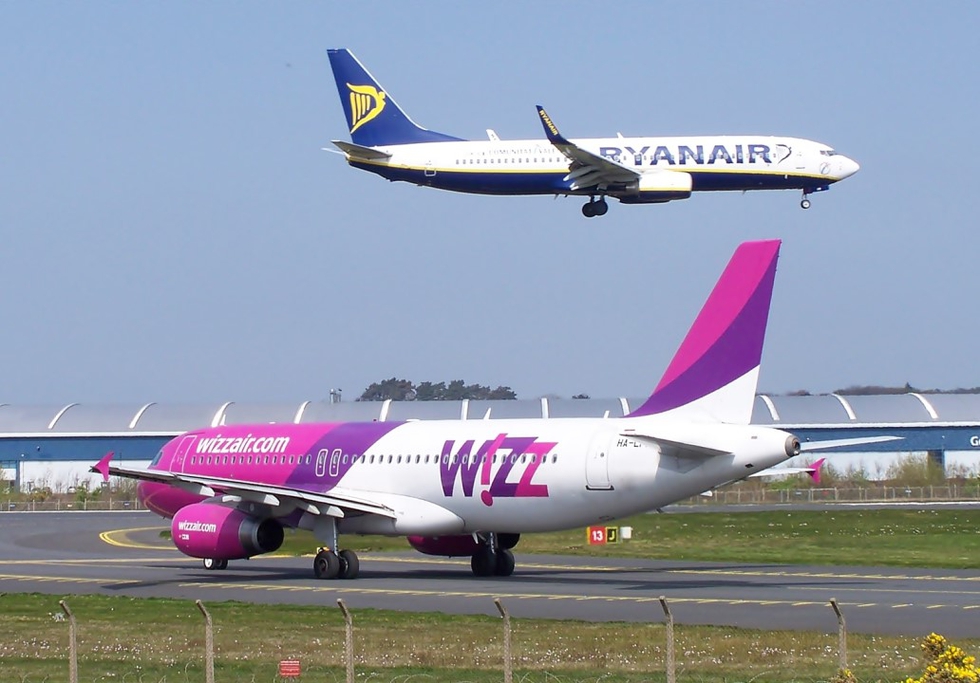 Ryanair &amp; Wizz Air. Photo: Mark Harkin / Flickr