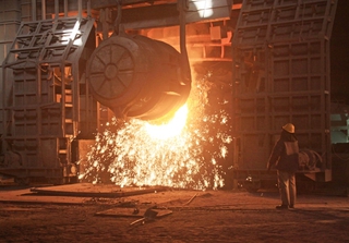 Steelmaking furnace in a factory in China. Photo: chinahbzyg / Shutterstock