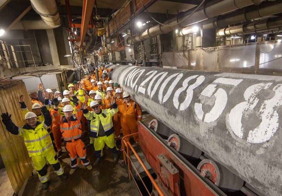 Last Nord Stream 2 pipe welded in the Baltic Sea. Photo: Nord Stream 2 / Axel Schmidt