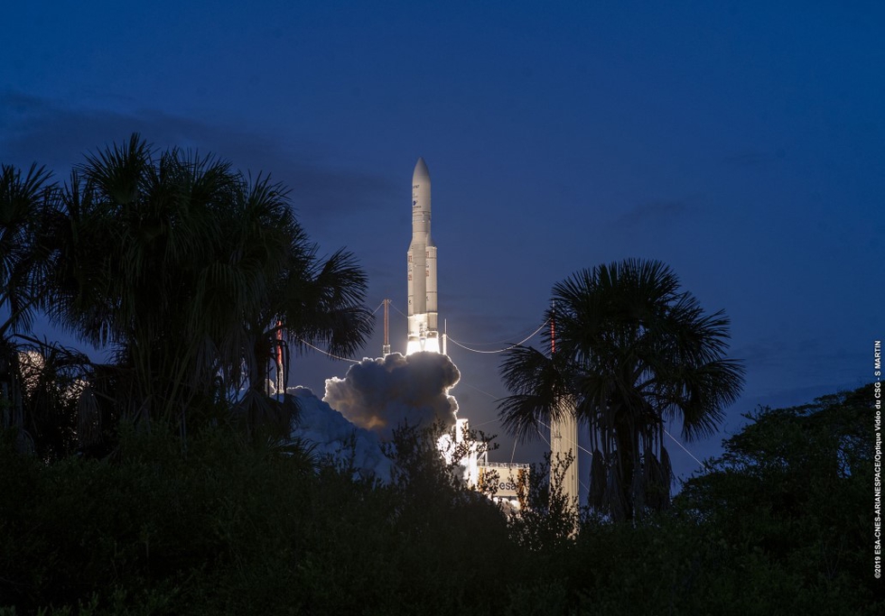 Launch of EUTELSAT 7C by an Ariane 5 rocket from Kourou, French Guiana on 20 June 2019. Credit: Eutelsat via Flickr